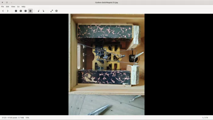  Cuckoo-clock-movement from  